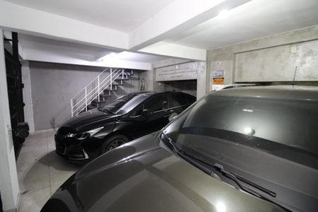 Garagem de casa à venda com 3 quartos, 300m² em Vila Lageado, São Paulo