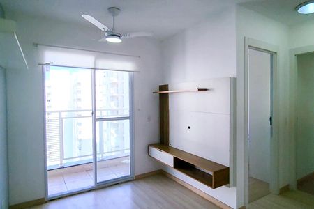 Sala  de apartamento para alugar com 2 quartos, 42m² em Santo Cristo, Rio de Janeiro