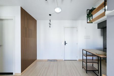 Sala  de apartamento para alugar com 2 quartos, 42m² em Santo Cristo, Rio de Janeiro