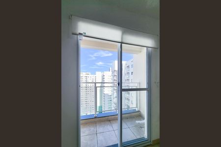 Varanda  de apartamento para alugar com 2 quartos, 42m² em Santo Cristo, Rio de Janeiro