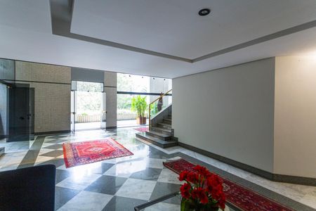 Apartamento à venda com 160m², 3 quartos e 2 vagas Apartamento à venda com 160m², 3 quartos e 2 vagasHall de entrada