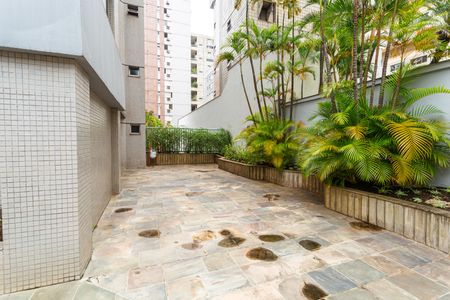 Apartamento à venda com 160m², 3 quartos e 2 vagas Apartamento à venda com 160m², 3 quartos e 2 vagasÁrea Comum - Área Verde