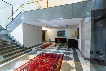Apartamento à venda com 160m², 3 quartos e 2 vagas Apartamento à venda com 160m², 3 quartos e 2 vagasHall de entrada