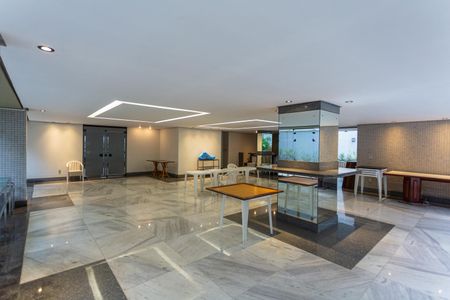 Apartamento à venda com 160m², 3 quartos e 2 vagas Apartamento à venda com 160m², 3 quartos e 2 vagasÁrea comum - Salão de festas