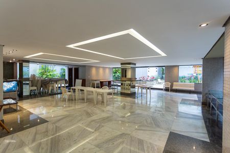 Apartamento à venda com 160m², 3 quartos e 2 vagas Apartamento à venda com 160m², 3 quartos e 2 vagasÁrea comum - Salão de festas