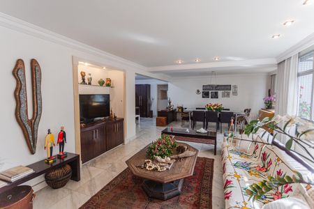 Sala de apartamento à venda com 3 quartos, 160m² em Lourdes, Belo Horizonte