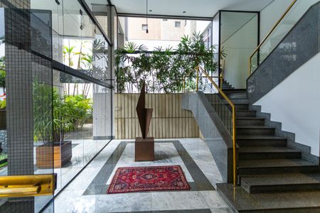Apartamento à venda com 160m², 3 quartos e 2 vagas Apartamento à venda com 160m², 3 quartos e 2 vagasHall de entrada