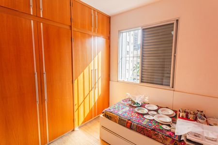Apartamento à venda com 160m², 3 quartos e 2 vagas Apartamento à venda com 160m², 3 quartos e 2 vagasQuarto 2