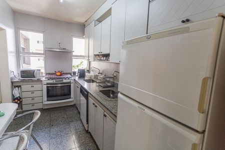 Apartamento à venda com 160m², 3 quartos e 2 vagas Apartamento à venda com 160m², 3 quartos e 2 vagasCozinha