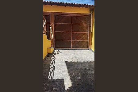 Casa à venda com 180m², 3 quartos e 4 vagas
