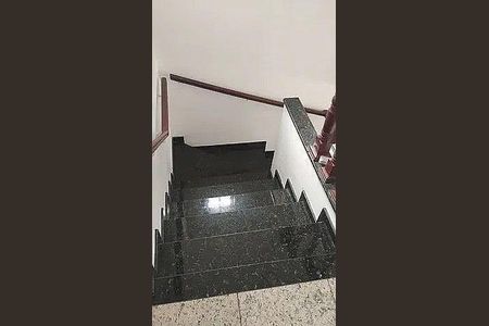 Casa à venda com 3 quartos, 180m² em Jardim Santa Clara, Guarulhos