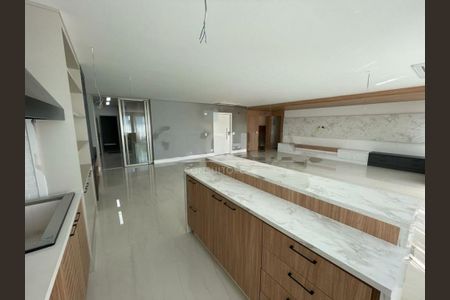 Apartamento à venda com 3 quartos, 186m² em Real Parque, São Paulo