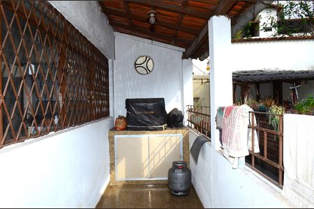 Casa à venda com 428m², 3 quartos e 3 vagasÁrea de Serviço