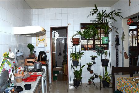 Casa à venda com 428m², 3 quartos e 3 vagasCozinha