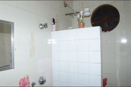 Casa à venda com 428m², 3 quartos e 3 vagasBanheiro Corredor