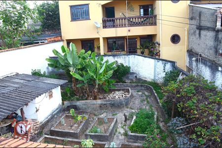 Casa à venda com 428m², 3 quartos e 3 vagasQuintal
