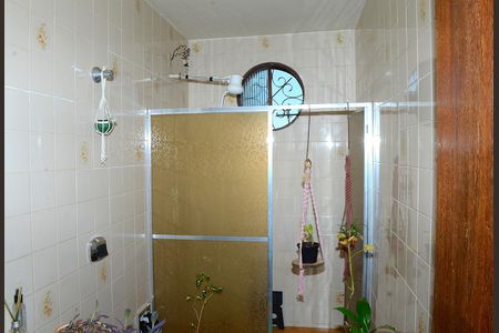 Casa à venda com 428m², 3 quartos e 3 vagasBanheiro
