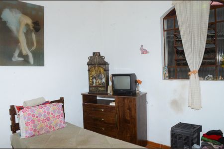 Casa à venda com 428m², 3 quartos e 3 vagasQuarto 2