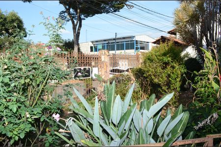 Casa à venda com 428m², 3 quartos e 3 vagasJardim
