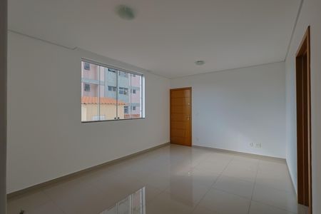 Apartamento à venda com 76m², 3 quartos e 2 vagas Apartamento à venda com 76m², 3 quartos e 2 vagasSala
