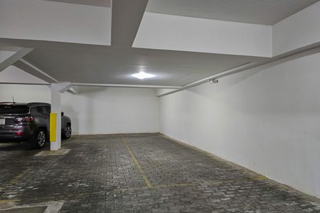 Apartamento à venda com 76m², 3 quartos e 2 vagas Apartamento à venda com 76m², 3 quartos e 2 vagasGaragem