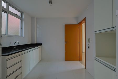 Apartamento à venda com 76m², 3 quartos e 2 vagas Apartamento à venda com 76m², 3 quartos e 2 vagasCozinha