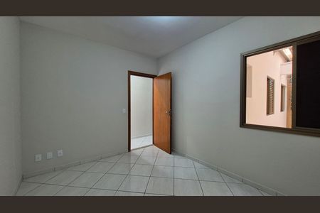 Apartamento para alugar com 80m², 3 quartos e 2 vagas Apartamento para alugar com 80m², 3 quartos e 2 vagasQuarto 2