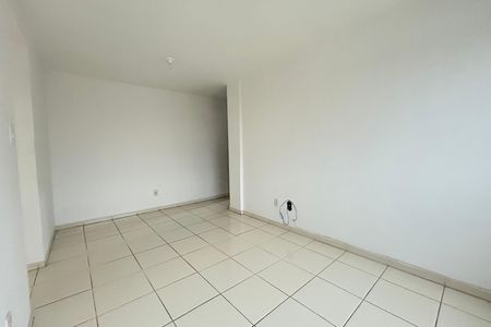Sala de apartamento para alugar com 2 quartos, 50m² em Jardim Atlântico, Florianópolis