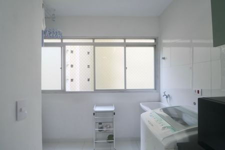 Apartamento para alugar com 174m², 3 quartos e 2 vagas Apartamento para alugar com 174m², 3 quartos e 2 vagasÁrea de Serviço