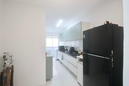 Apartamento para alugar com 174m², 3 quartos e 2 vagas Apartamento para alugar com 174m², 3 quartos e 2 vagasCozinha