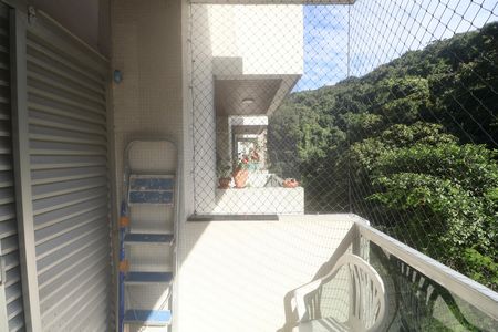 Apartamento para alugar com 174m², 3 quartos e 2 vagas Apartamento para alugar com 174m², 3 quartos e 2 vagasVaranda