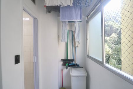 Apartamento para alugar com 174m², 3 quartos e 2 vagas Apartamento para alugar com 174m², 3 quartos e 2 vagasÁrea de Serviço