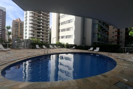 Apartamento para alugar com 174m², 3 quartos e 2 vagas Apartamento para alugar com 174m², 3 quartos e 2 vagasÁrea comum