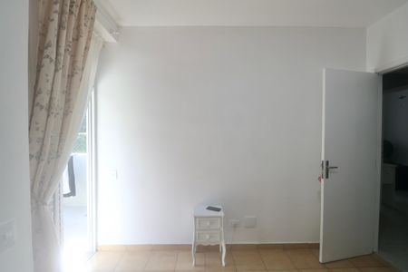 Apartamento para alugar com 174m², 3 quartos e 2 vagas Apartamento para alugar com 174m², 3 quartos e 2 vagasQuarto