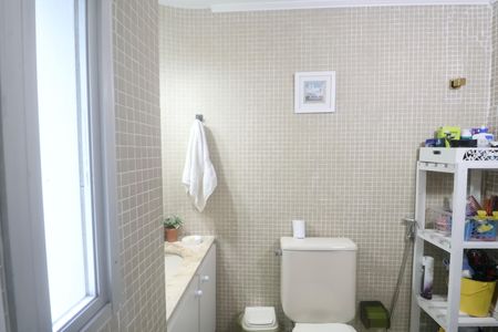 Apartamento para alugar com 174m², 3 quartos e 2 vagas Apartamento para alugar com 174m², 3 quartos e 2 vagasBanheiro Suíte