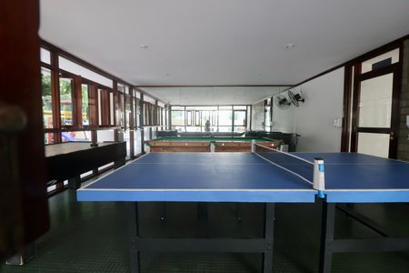 Apartamento para alugar com 174m², 3 quartos e 2 vagas Apartamento para alugar com 174m², 3 quartos e 2 vagasÁrea comum