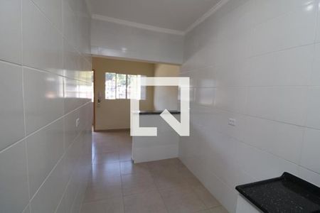 Casa de condomínio à venda com 390m², 24 quartos e 12 vagas Casa de condomínio à venda com 390m², 24 quartos e 12 vagasKit 4 - Cozinha