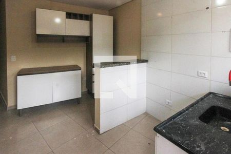 Casa de condomínio à venda com 390m², 24 quartos e 12 vagas Casa de condomínio à venda com 390m², 24 quartos e 12 vagasKit 6 - Cozinha