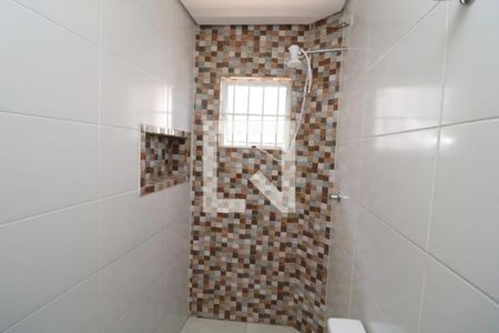 Casa de condomínio à venda com 390m², 24 quartos e 12 vagas Casa de condomínio à venda com 390m², 24 quartos e 12 vagasKit 2- Banheiro