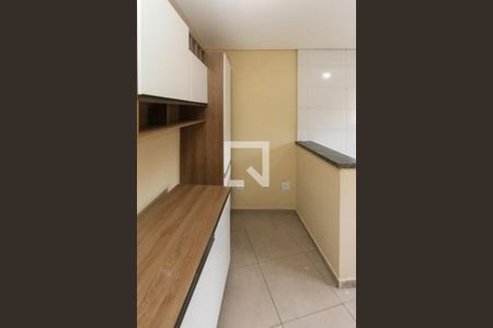 Casa de condomínio à venda com 390m², 24 quartos e 12 vagas Casa de condomínio à venda com 390m², 24 quartos e 12 vagasKit 6 - Cozinha