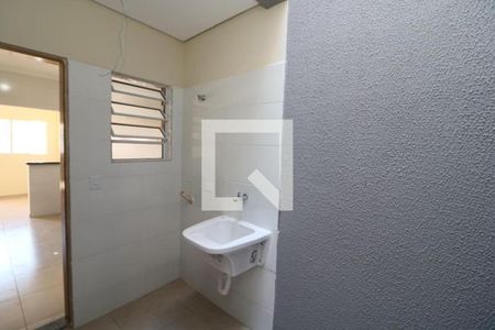 Casa de condomínio à venda com 390m², 24 quartos e 12 vagas Casa de condomínio à venda com 390m², 24 quartos e 12 vagas Kit 5 - Área de serviço
