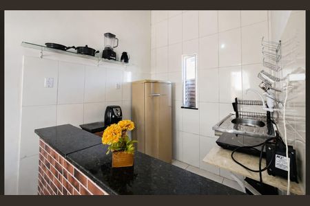 Cozinha de casa para alugar com 2 quartos, 120m² em Ondina, Salvador