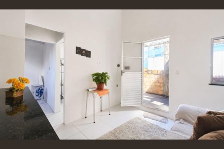 Sala de casa para alugar com 2 quartos, 120m² em Ondina, Salvador