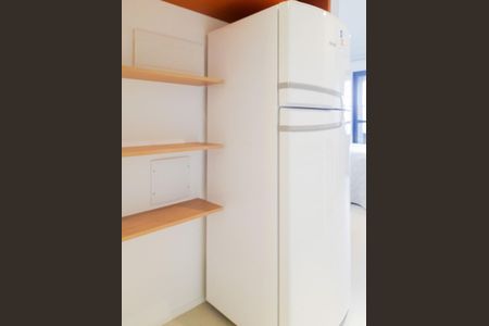 Studio à venda com 23m², 1 quarto e sem vaga Studio à venda com 23m², 1 quarto e sem vagaFoto 02