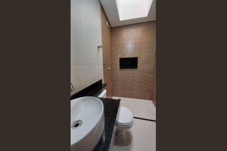 Casa à venda com 112m², 3 quartos e 2 vagasbanheiro