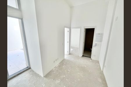 Sala/Cozinha de apartamento à venda com 2 quartos, 56m² em Parada Inglesa, São Paulo