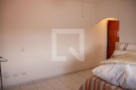 Casa à venda com 390m², 6 quartos e 4 vagas Casa à venda com 390m², 6 quartos e 4 vagasSuíte 03