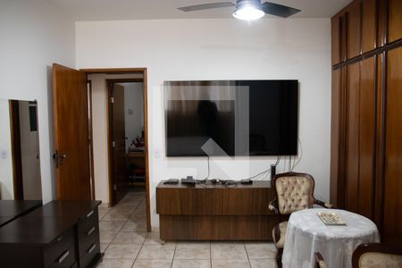 Casa à venda com 390m², 6 quartos e 4 vagas Casa à venda com 390m², 6 quartos e 4 vagasSuíte 01