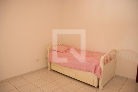 Casa à venda com 390m², 6 quartos e 4 vagas Casa à venda com 390m², 6 quartos e 4 vagasQuarto 02