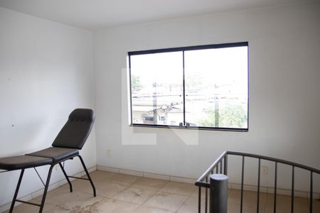 Casa à venda com 390m², 6 quartos e 4 vagas Casa à venda com 390m², 6 quartos e 4 vagasSala 04